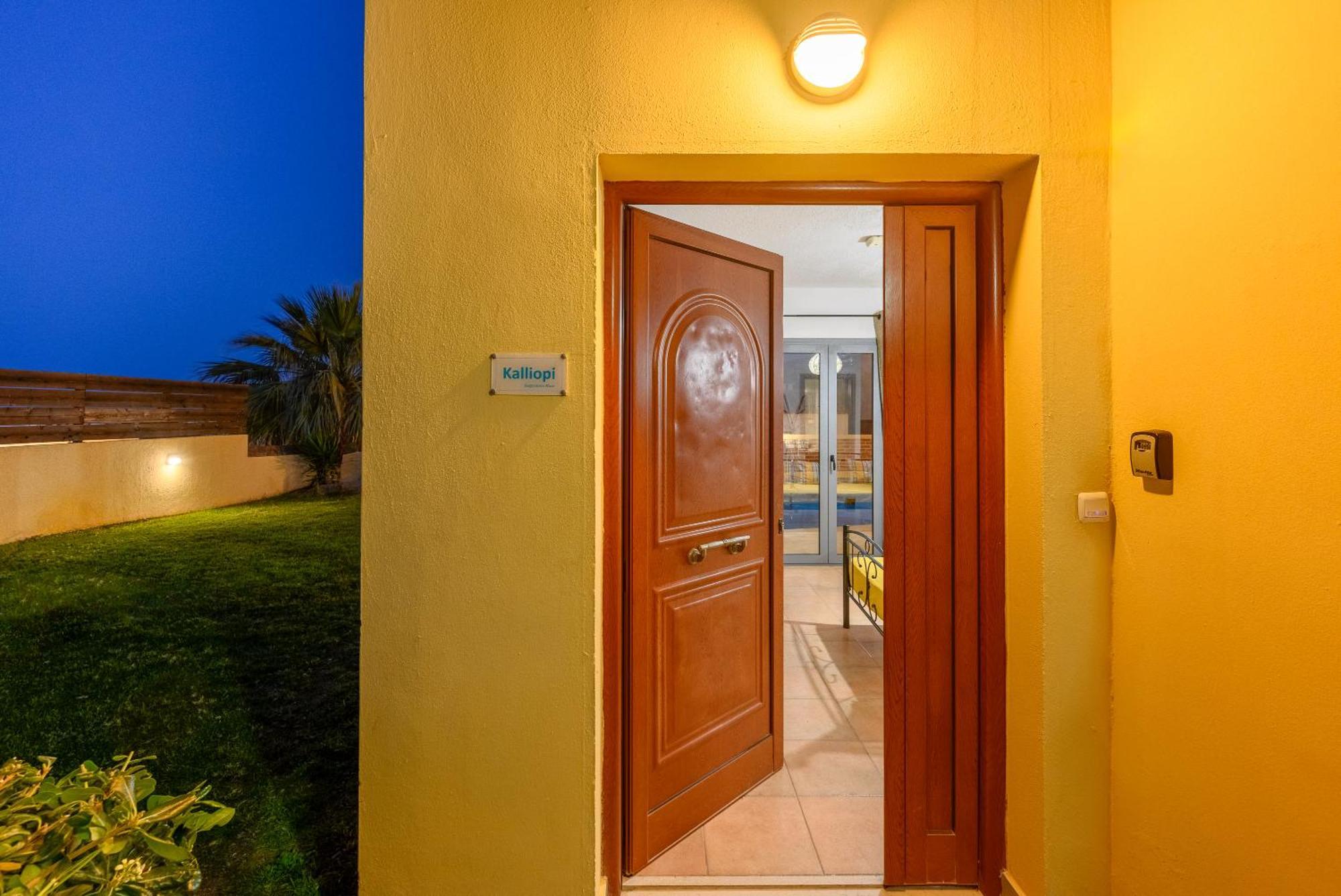 Renia'S Villas Hersonissos  Bagian luar foto