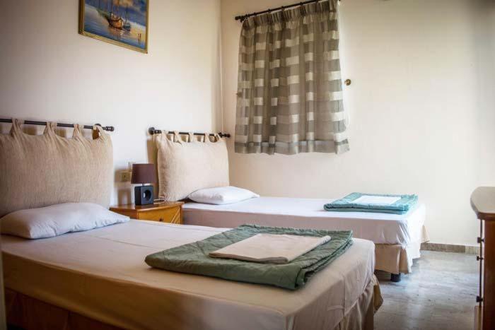 Renia'S Villas Hersonissos  Bagian luar foto